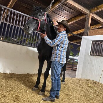 Eric Daniel Zamora Delgadillo ha