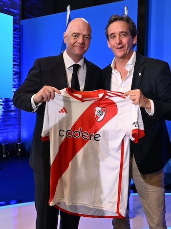 Ignacio Villarroel FIFA Infantino