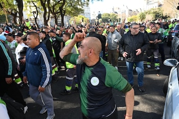 Grupos vinculados con camioneros se