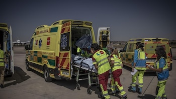 España evacua a cinco soldados ucranianos heridos para tratarlos en hospitales madrileños