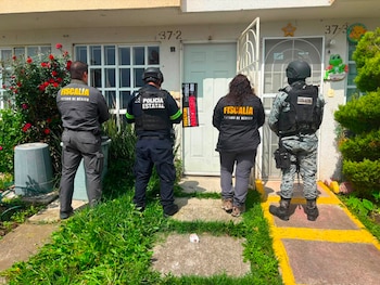 Autoridades recuperan más de dos mil 200 inmuebles por despojo en el Estado de México. Crédito: FGJEM