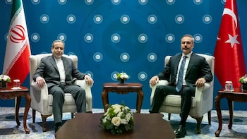Irán todavía no responde a la propuesta de paz de EEUU: el canciller habló con su par turco y se mostró escéptico