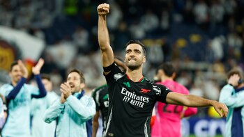 Mikel Merino, centrocampista contra el