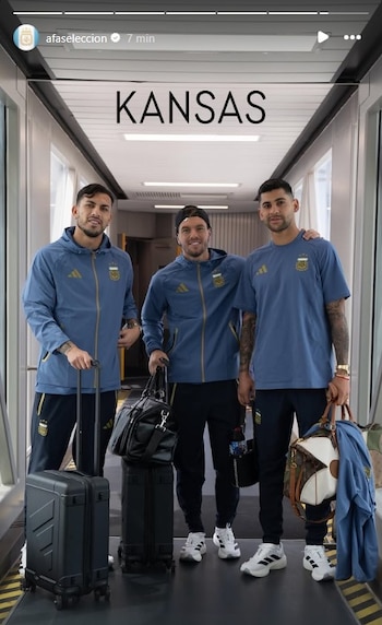 La primera imagen que subió la selección argentina sobre su arribo a Kansas con Leandro Paredes, Giovani Lo Celso y Cuti Romero