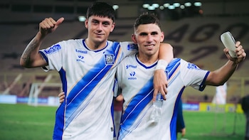 Valentín Robaldo y Franco Coronel, la sociedad ofensiva de Alianza Atlético. - Crédito: Difusión