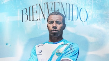 Jeisson Martínez da por terminada su larga experiencia en Europa: anunciado como nuevo futbolista del Deportivo Llacuabamba