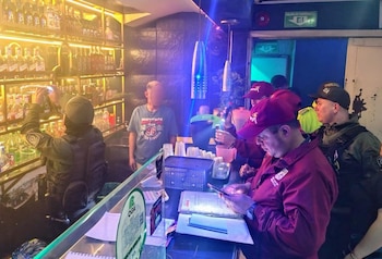 La megatoma policial en Kennedy permitió rescatar a 26 menores de edad localizados en un bar de Bogotá - crédito Secretaría de Seguridad Bogotá