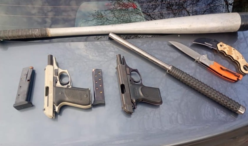 Las armas que les secuestraron a Pérez y sus acompañantes