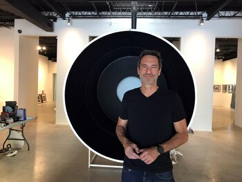 El artista venezolano Tony Vázquez-Figueroa