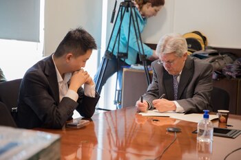 Las firmas internacionales deberán demostrar