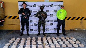 Con sellos del Barcelona de Ecuador, incautaron el cargamento de heroína más grande de los últimos años en Colombia