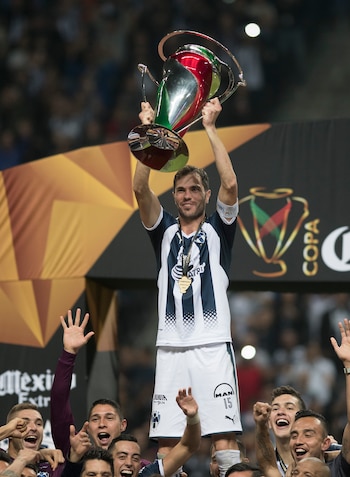 El defensor es el máximo