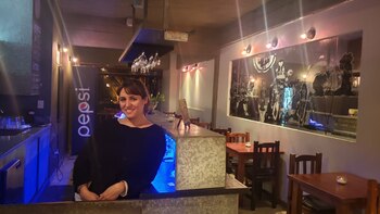 Ornela en su complejo cultural