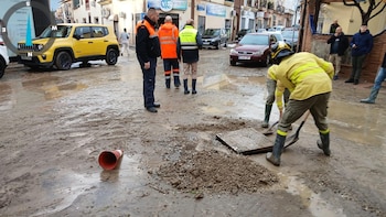 Efectivos de Infoca realizan labores