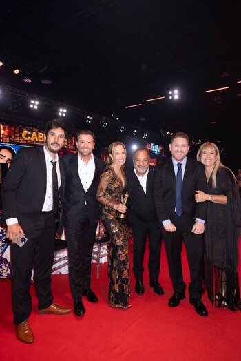 Denegri junto a Lucas Morando,