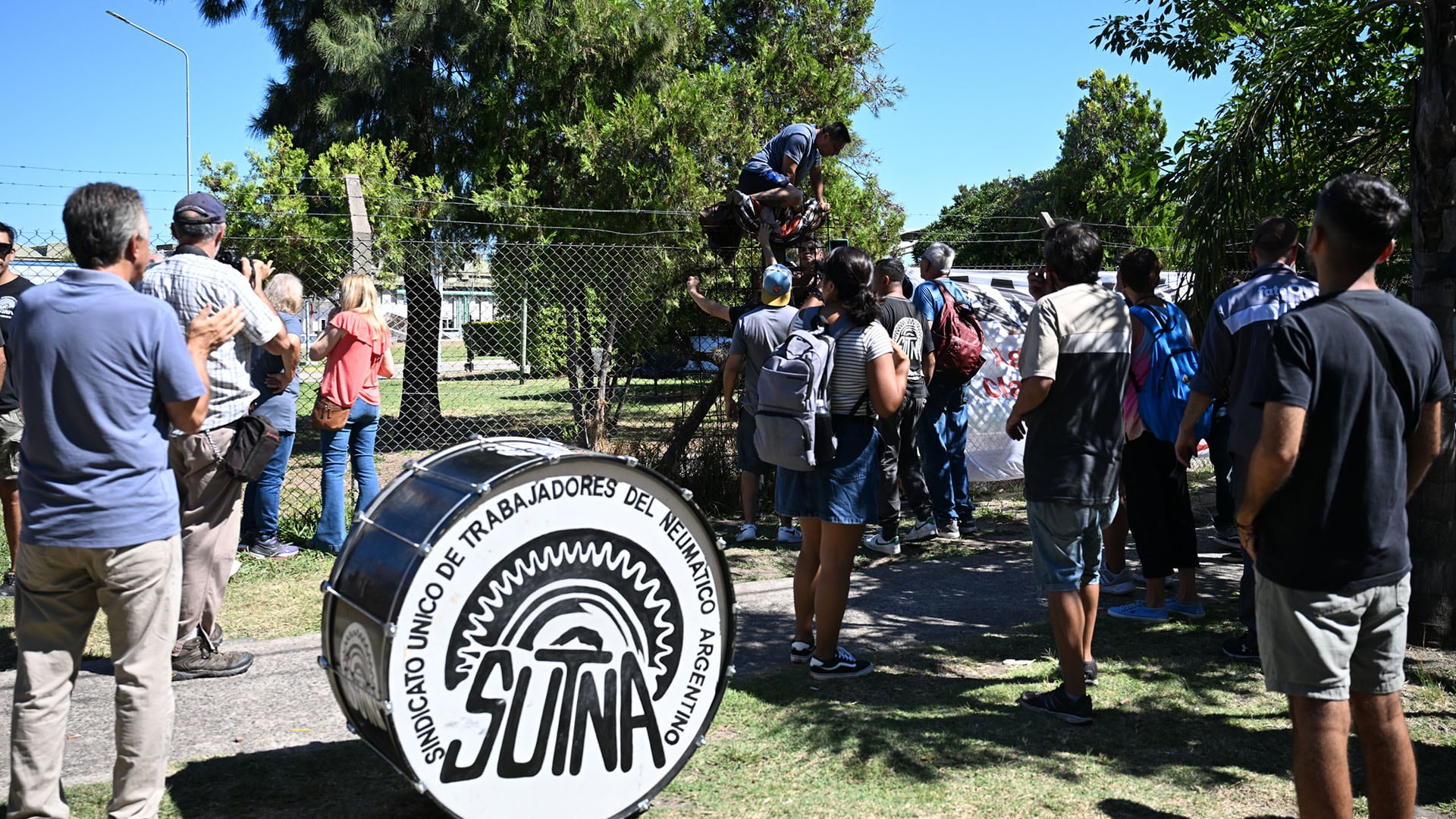 Los trabajadores de FATE ingresaron a la planta de San Fernando en febrero