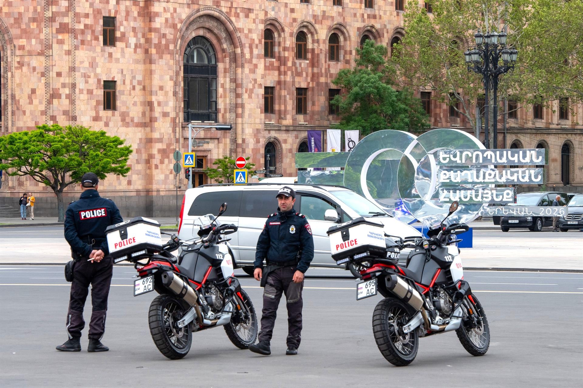 La Policía de Armenia detuvo a más de 40 sospechosos de compra de votos, a pocas horas de las elecciones del domingo