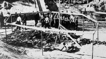 Desde su ventana, Sakowicz observó