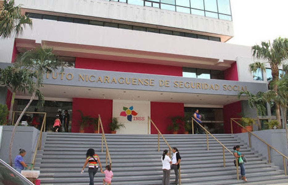 El INSS de Nicaragua recibió 16.029,7 millones de córdobas en transferencias estatales desde 2022, pero el sistema de pensiones siguió en déficit. (Imagen retomada del INSS Nicaragua)