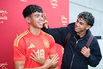 El Madame Tussauds de Berlin presenta la figura de cera de Lamine Yamal de cara al Mundial