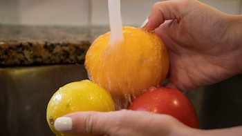 Como primer paso lavar los