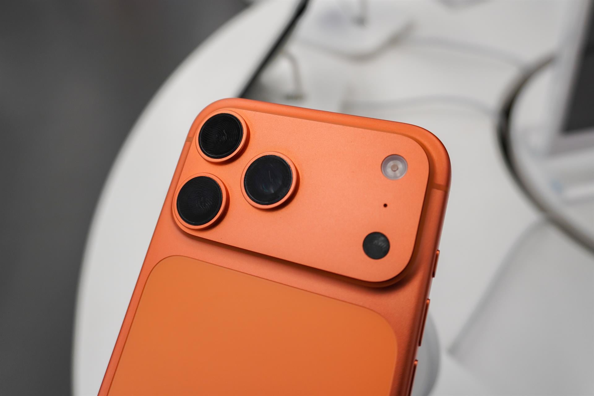 Apple continúa líder entre los usuarios: uno de cada cuatro ‘smartphones’ activos es un iPhone