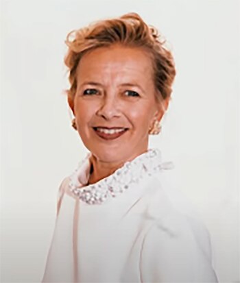 Mabel de Holanda combina vida