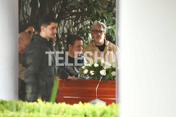 El entierro de Alejandro Farrell