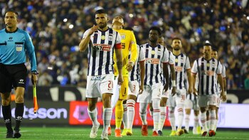 Alianza Lima firmó un millonario