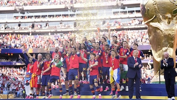 Seis españoles lucharán por el Balón de Oro