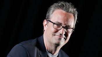 La Fundación Matthew Perry subastará objetos personales del actor para financiar la lucha contra las adicciones