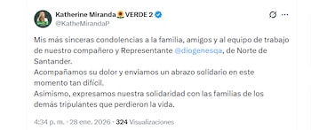 La representante Katherine Miranda también