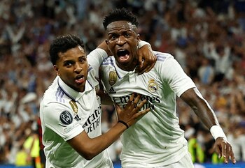 Rodrygo y Vinicius celebran un