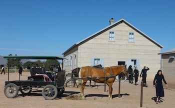 Residentes de una comunidad menonita
