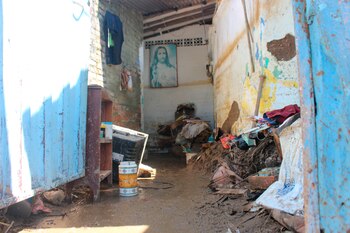 Casas destruidas por las tormentas