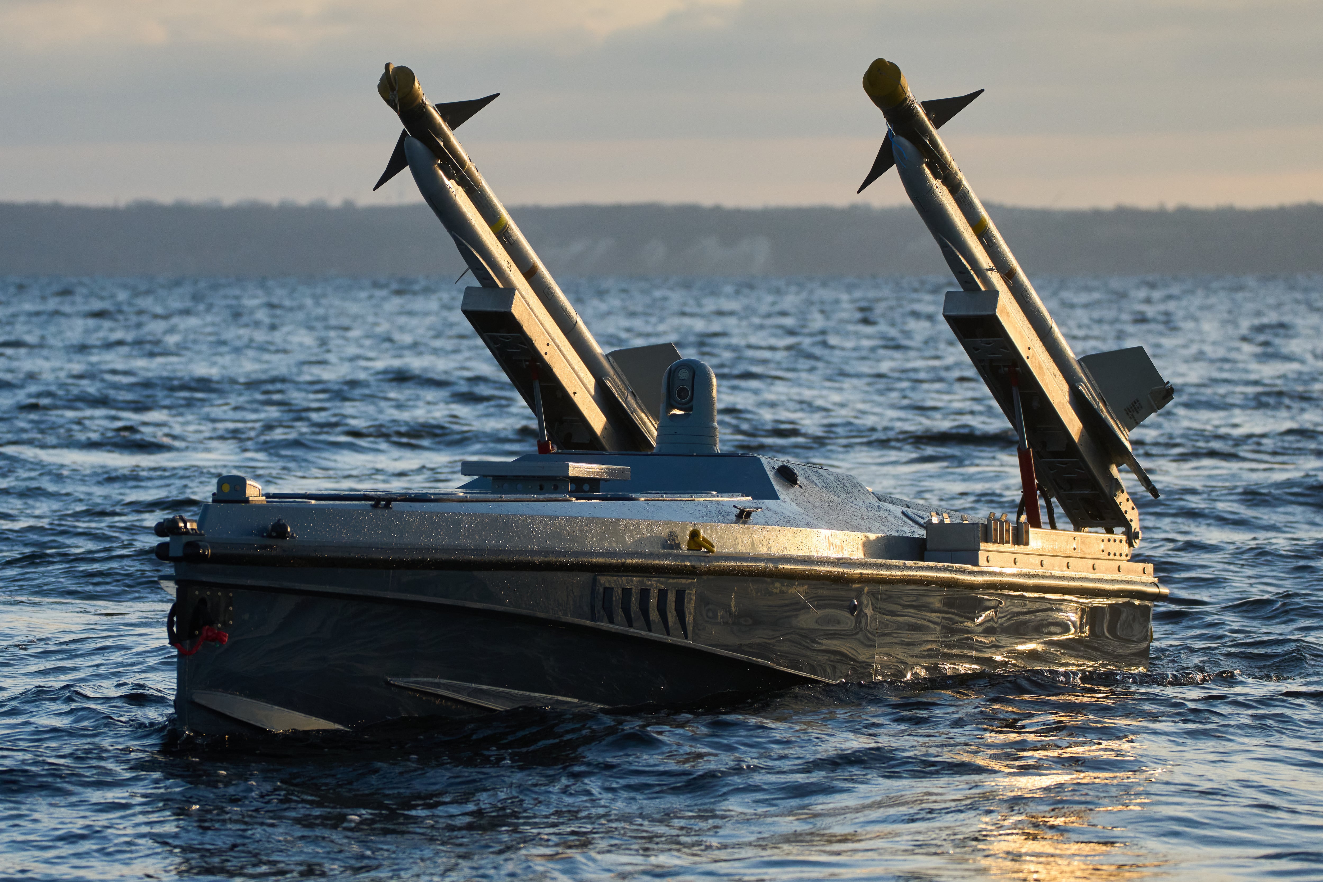 Un dron marino Magura V7 de la Agencia de Inteligencia de Defensa de Ucrania, en un lugar no divulgado, el 6 de diciembre del 2025
(AP foto/Efrem Lukatsky)