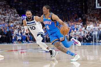 El deporte ráfaga entra a su etapa más importante y este martes comienzan los encuentros del play-in para definir los últimos invitados a la postemporada. (Alonzo Adams-Imagn Images/File Photo)