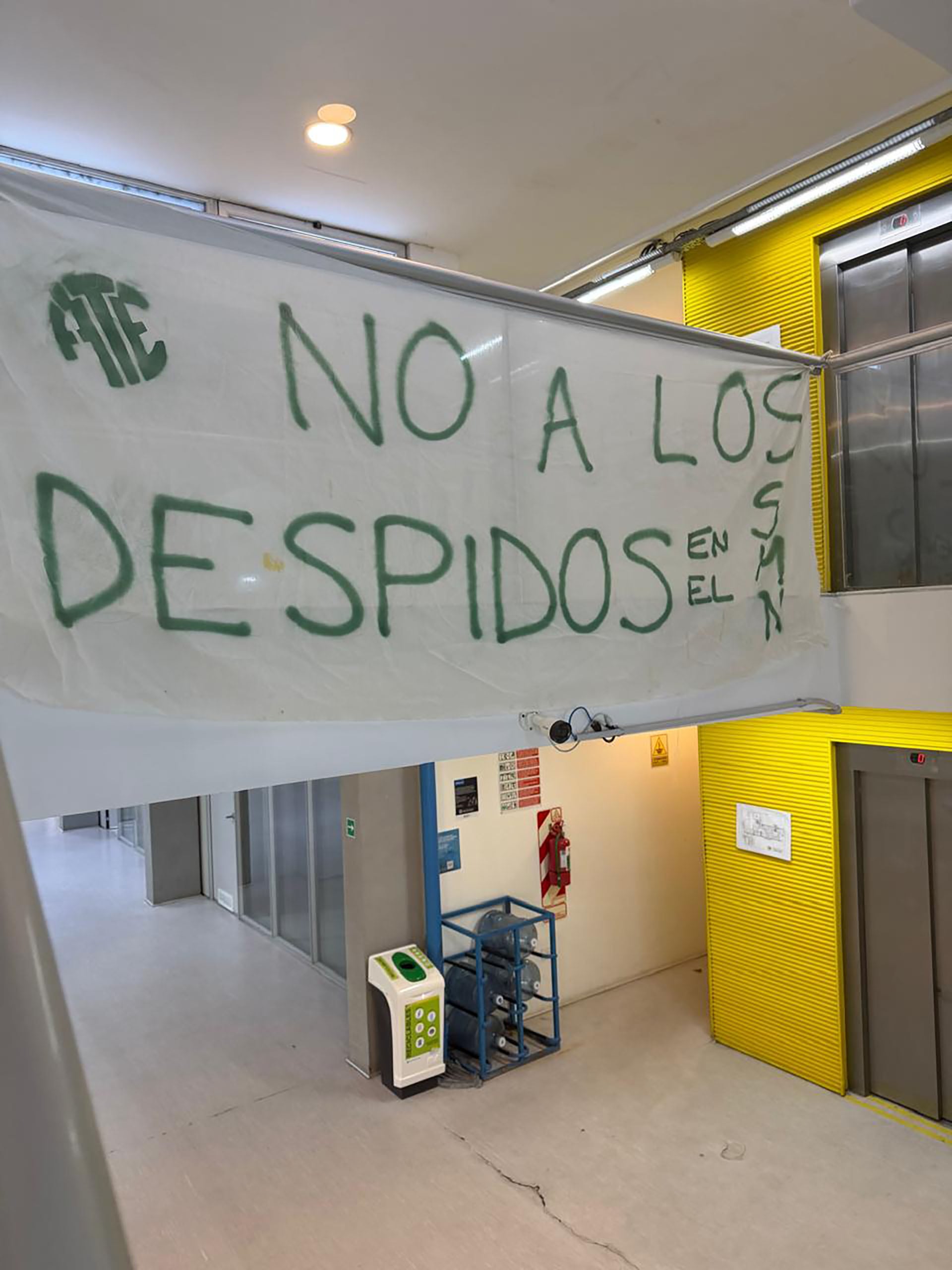 Un cartel con el mensaje