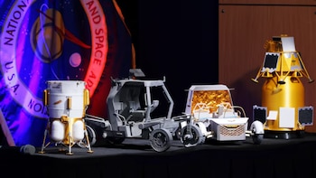 La carrera por la movilidad lunar: NASA impulsa la exploración en el polo sur con nuevos rovers y alianzas estratégicas