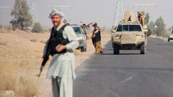 Recrudece la batalla por Lashkargah,