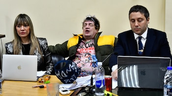 “Pity” Álvarez retoma el juicio tras ser hospitalizado: su defensa presentó un informe que recomienda tratamiento “urgente”