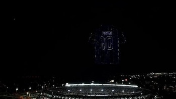 El show con drones que hizo emocionar a Lionel Messi en su despedida de la selección argentina