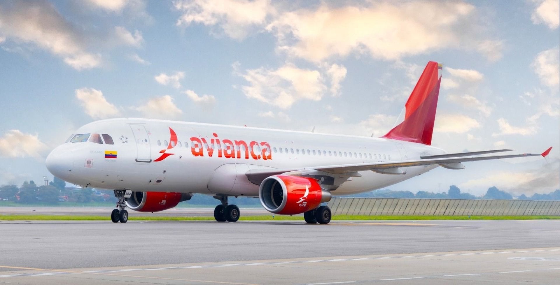 Las operaciones aéreas en Bucaramanga se vieron interrumpidas este viernes 10 de abril de 2026, tras la decisión de Avianca de cancelar todos sus vuelos desde y hacia la ciudad - crédito Europa Press