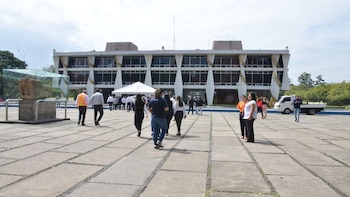 La disputa legal y la exclusión de opositores marcan la elección de rector en la Universidad de San Carlos