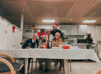 María y sus compañeros en