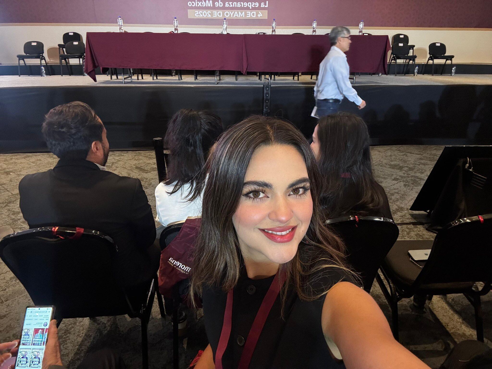 La senadora morenista, Andrea Chávez, presuntamente utilizó ambulancias para promover su imagen con miras a la elección por la gubernatura de Chihuahua en 2027 (X/@AndreaChavezTre)