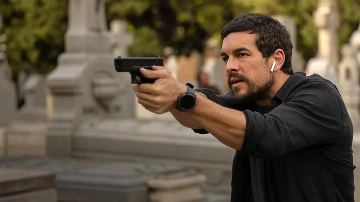 Mario Casas encabeza el reparto de la pelicula