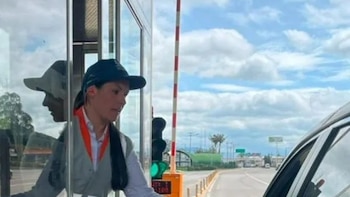 Proponen que nueva medida del Gobierno limite el pago en efectivo en peajes, taxis y transporte público: qué se necesita para que se cumpla