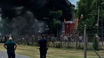 Vecinos se acercaron a ver