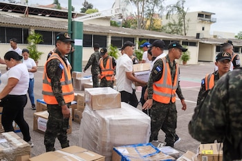 La comunidad venezolana en Honduras impulsó una jornada de ayuda para los afectados por los terremotos en Venezuela del 24 de junio.